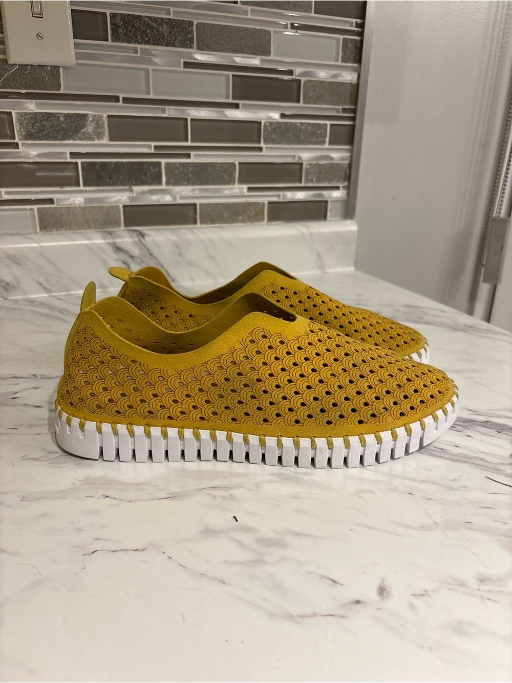 Ilse Jacobsen Tulip 139  Slip-on Shoe perforated golden rod